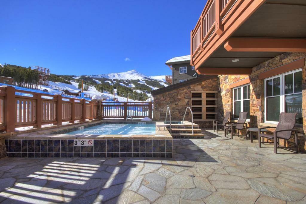 One Ski Hill Place Breckenridge Exterior photo